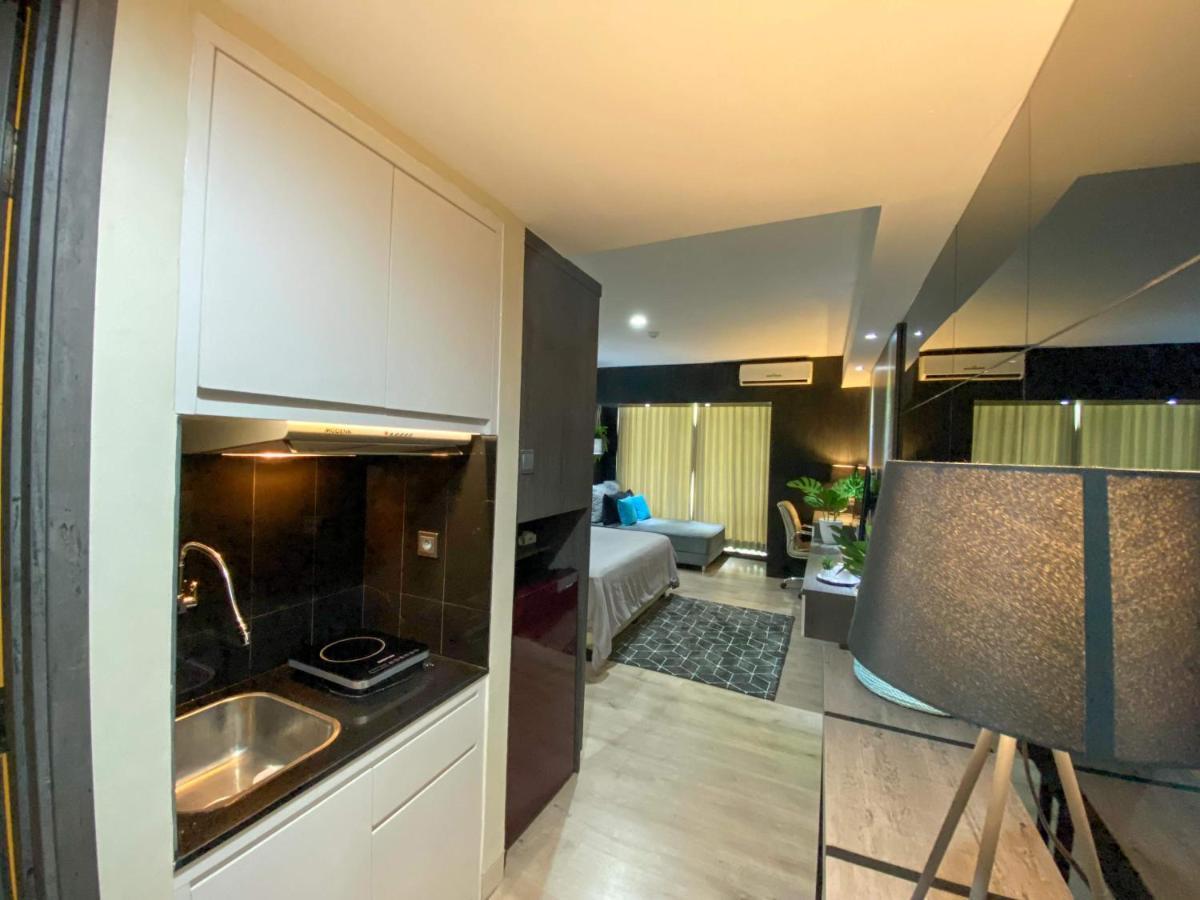 Lavenderbnb Room 8 At Mataram City Yogyakarta Bagian luar foto