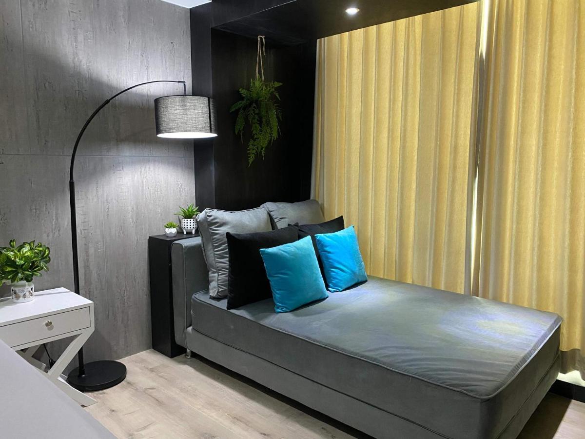 Lavenderbnb Room 8 At Mataram City Yogyakarta Bagian luar foto