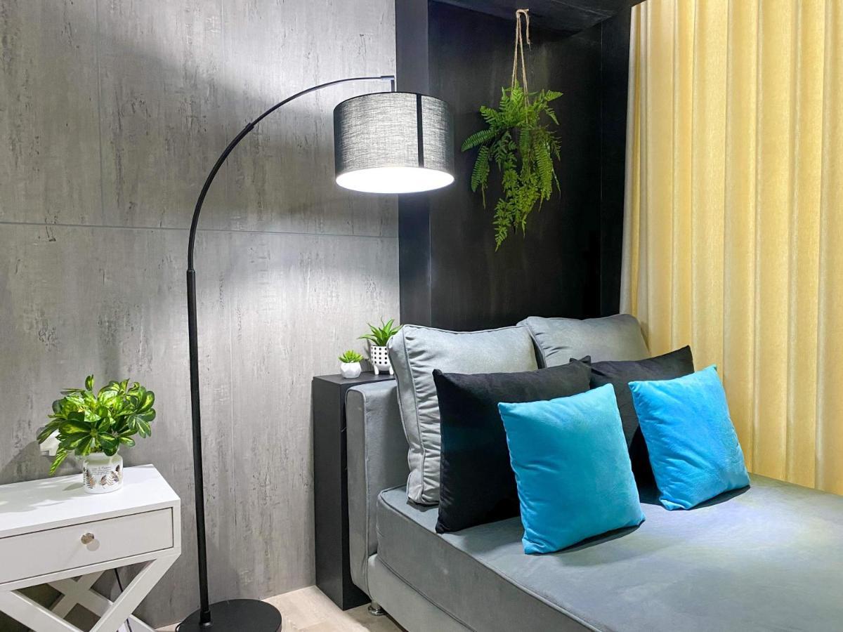 Lavenderbnb Room 8 At Mataram City Yogyakarta Bagian luar foto